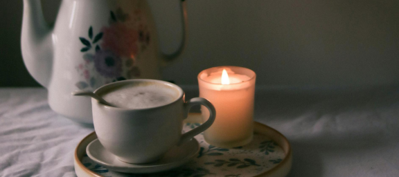 Desayuna a la luz de una vela